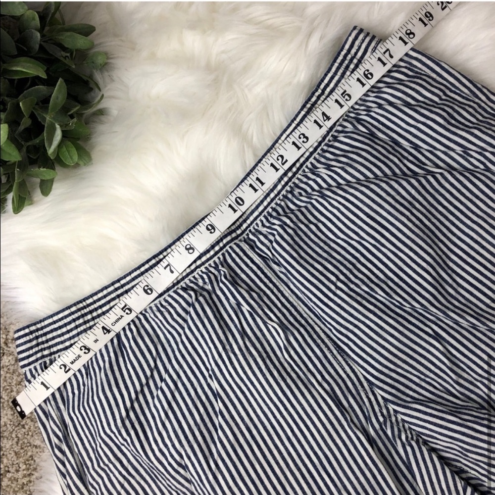 MADEWELL PULL-ON SIDE-TIE SHORTS - CHAMBRAY BLUE WHITE STRIPE - Picture 7 of 8